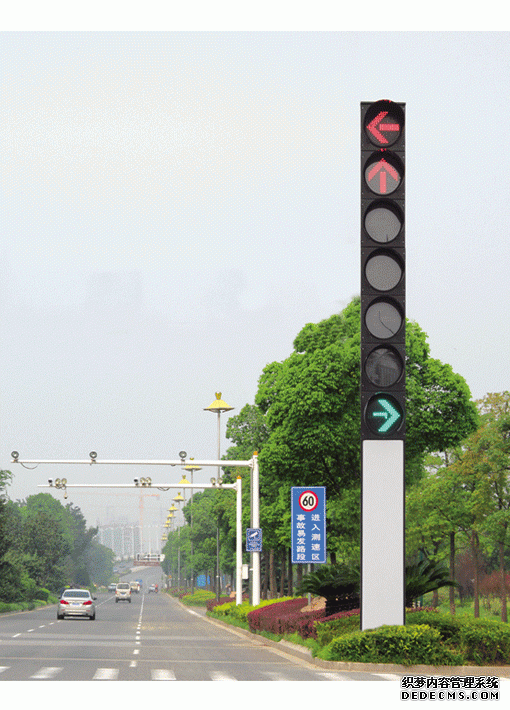 立柱式交通信号灯杆